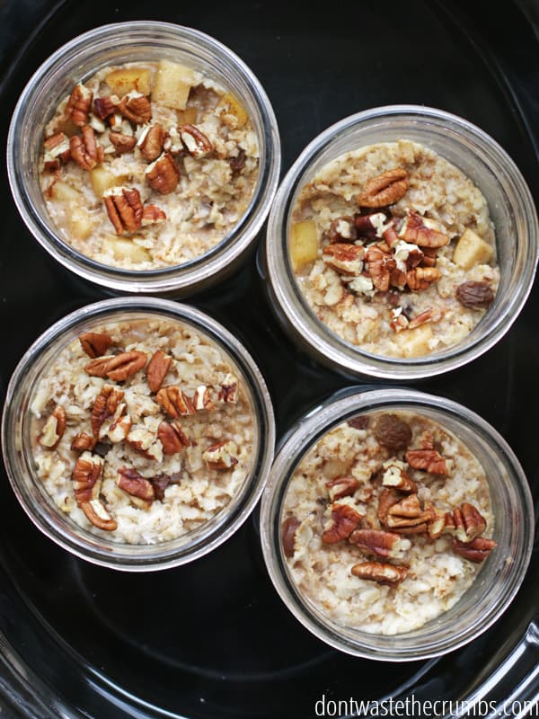 Best easy recipe and kitchen tip ever: wake up to breakfast already made for you! Single serve slow cooker oatmeal is a clean eating at its finest - an easy recipe for anyone who like oatmeal. Bonus - it's single serve, so you can make multiple flavors at once AND if you screw on the lid, it's breakfast to go! :: DontWastetheCrumbs.com