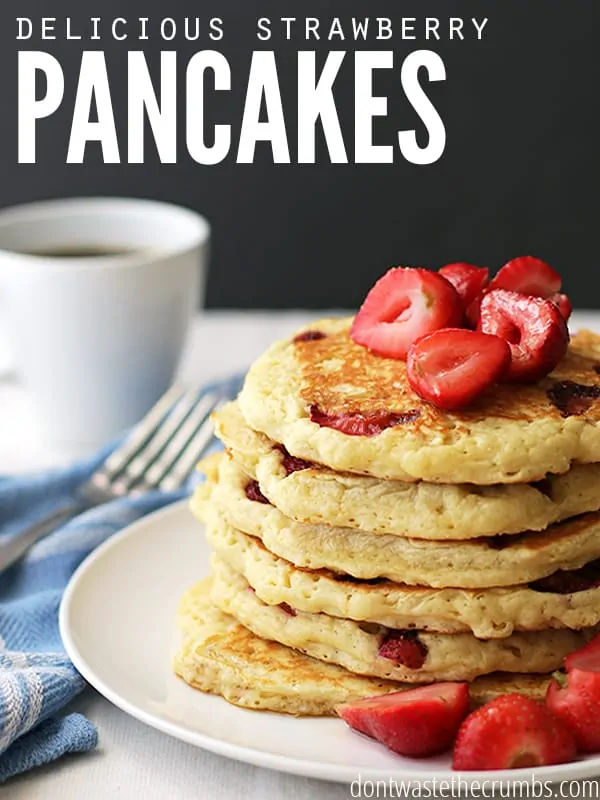 Delicious and fluffy strawberry pancakes, ready in just a few minutes. An easy recipe, clean eating family favorite breakfast recipe. :: dontwastethecrumbs.com