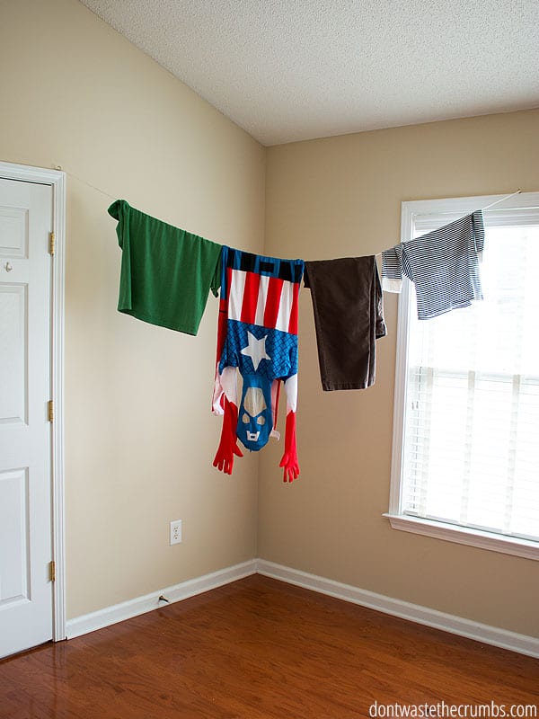 Indoor discount laundry clothesline