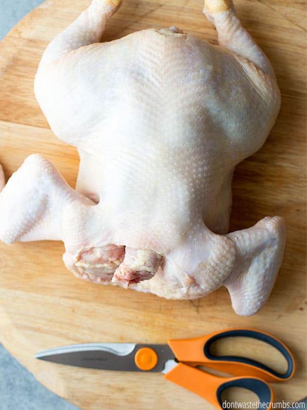 Spatchcock chicken is the fastest way to cook a whole chicken. Dinner can ready in under an hour with this simple solution! :: DontWastetheCrumbs.com