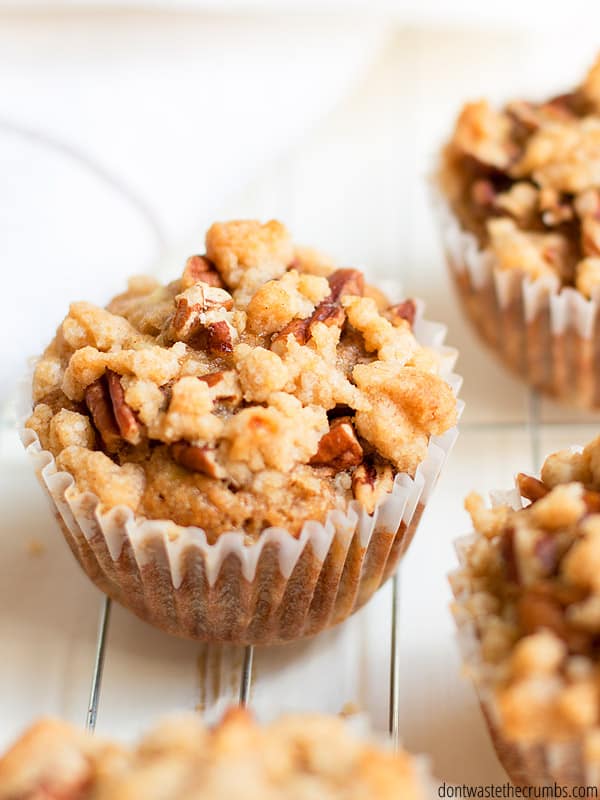 Ok. The best part of these banana nut muffins is the crumb topping. I mean, how can you go wrong with that?