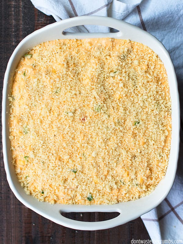 Picky eater approved, homestyle chicken jalapeno popper casserole is a hit! Simple ingredients, cooked in less than 30 minutes, and full of flavor, you'll want this on your next meal plan!