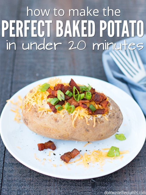 I use this trick to make a baked potato fast! Recipes for in the oven, in the microwave, wrapped in foil, sliced in half, and with delicious toppings! : : DontWasteTheCrumbs.com