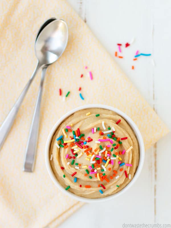 Cake batter hummus? It sounds too healthy to be good! But believe me, Picky Eater #1 and Wannabe Foodie LOVE this recipe!