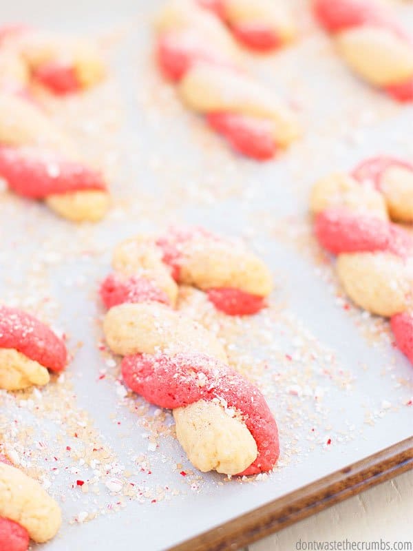 Healthier candy cane cookies made with less sugar, real peppermint, and deliciousness!