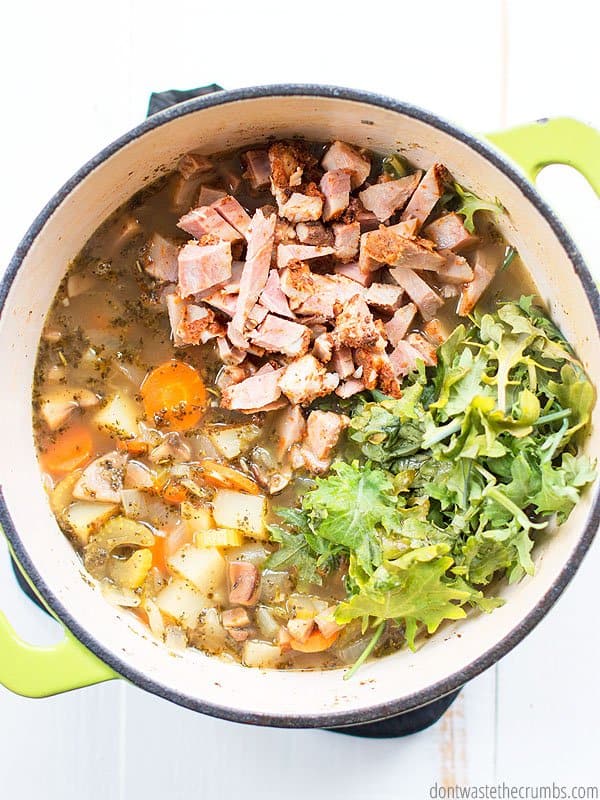 Have a fridge of leftover pork, potatoes, and some carrots? Throw them into a soup! This mix of pork and potatoes is perfect for a whole30 meal or anytime of the week!