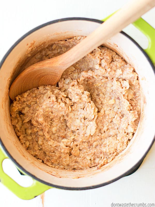 Leftover oatmeal cakes for breakfast are AWESOME! Super frugal and healthy and the kids love them!