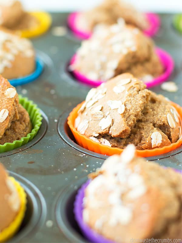 These banana bread muffins are gluten-free, sugar-free, and dairy-free. Perfect to make in big batches and have ready for school mornings!