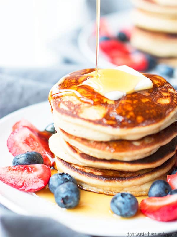 Fast AND healthy breakfasts are totally possible with a little bit of prep work! Make large batches of pancakes, muffins, and more so you can simply defrost and go in the mornings.