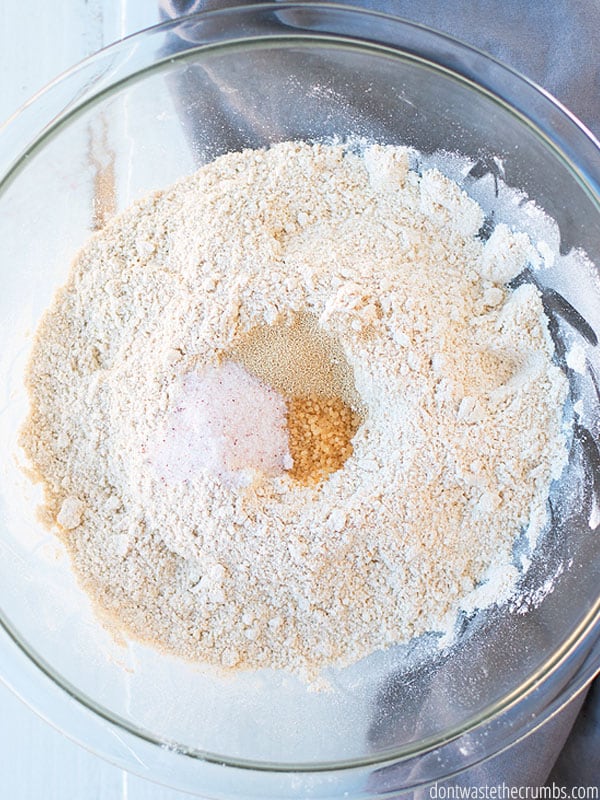 Gluten-free einkorn flour pizza dough is amazing! Just soak overnight and with barely any kneading, you can enjoy pizza even with a gluten sensitivity.