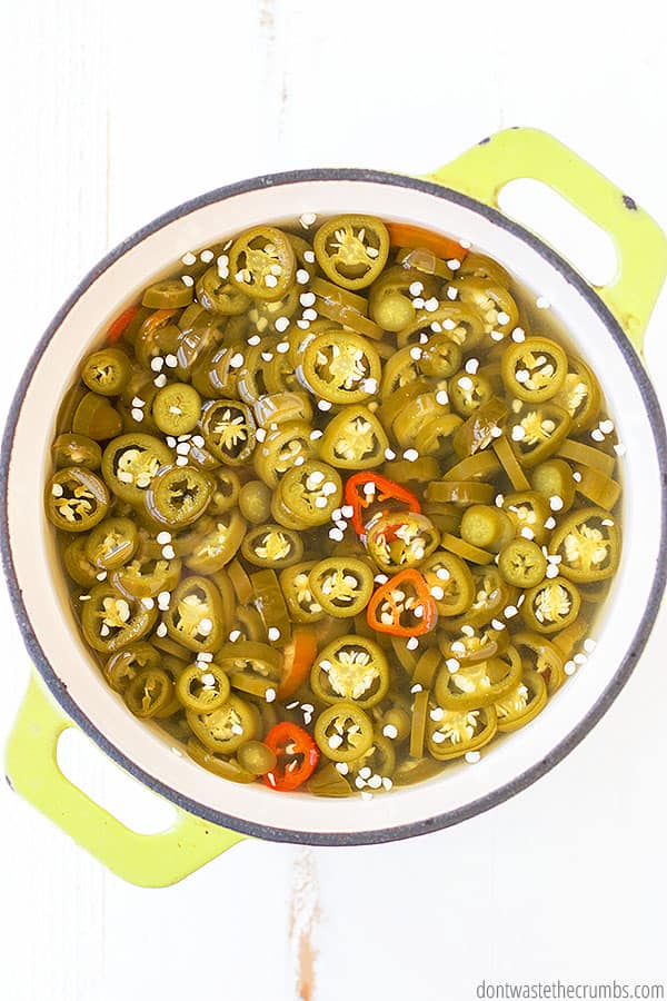 Quick 10 Minute Pickled Jalapenos