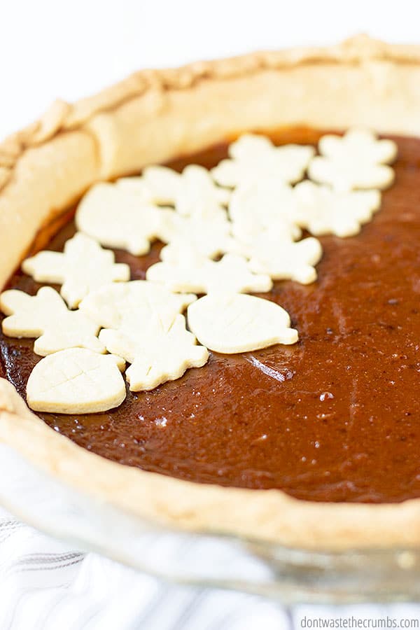 Making pumpkin pie from scratch is so easy and quick! 
