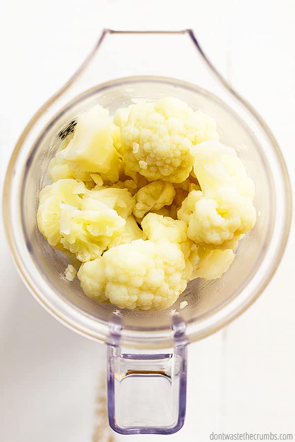 Cauliflower florets in a blender.