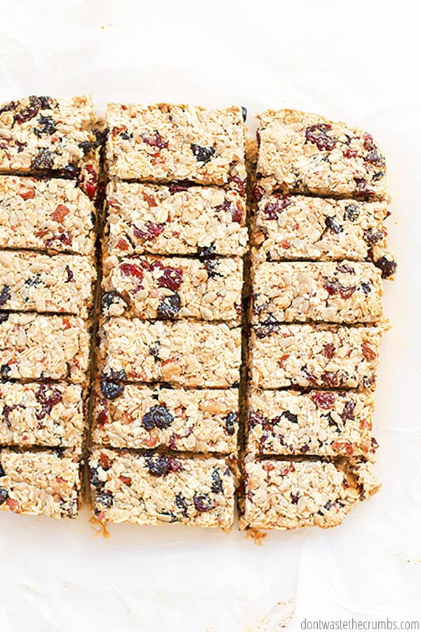 Why buy store bought granola bars when you can make this simple recipe at home and save money! Plus they taste amazing.