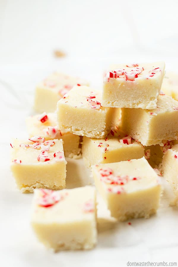 Better than anything you find a novelty fudge shop, this homemade peppermint fudge is amazing!! And you won't feel guilty eating it, it's healthy!