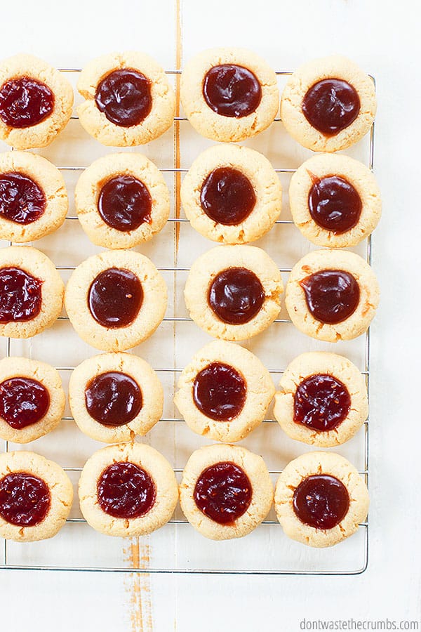 These classic Healthy Thumbprint Cookies are made with almond flour, natural sweetener, and delicious raspberry jam!