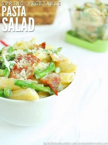 This 30-minute recipe for Spring vegetable pasta salad is easy to make! Use veggies like asparagus & peas, make this vegan, or add bacon. Serve hot or cold! :: DontWastetheCrumbs.com
