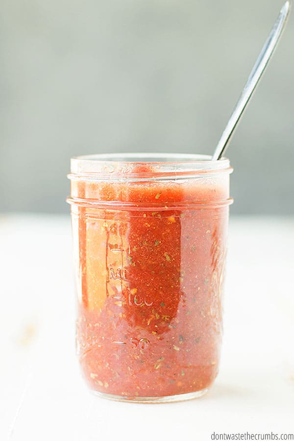 This easy pizza sauce recipe is your next best friend. Your kids will LOVE having pizza night at home!