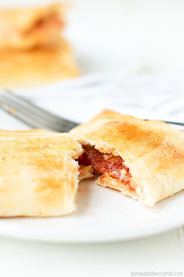 Homemade hot pockets are a great alternative when you're looking to have a healthy snack.