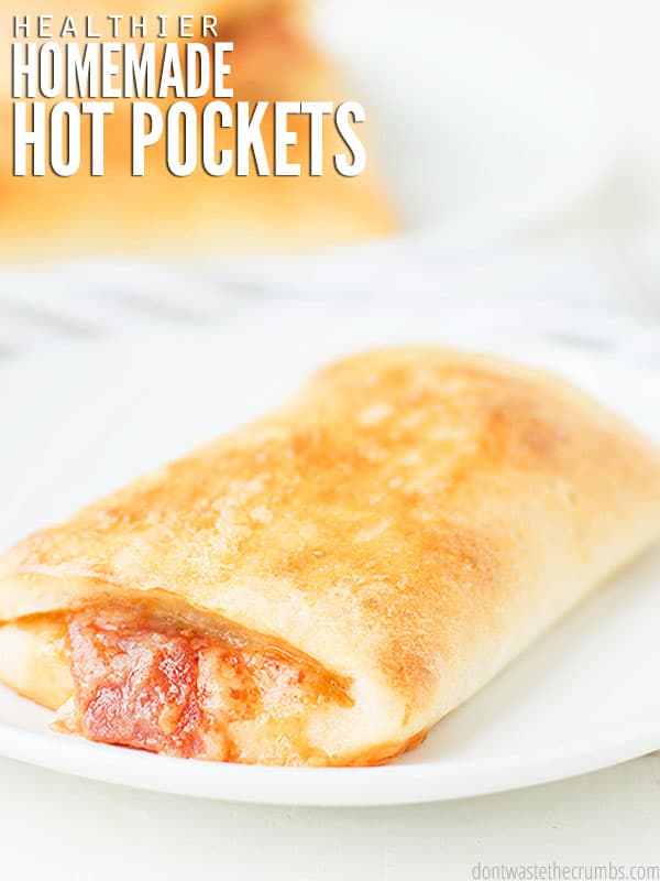Healthy Homemade Hot Pockets - a recipe for making easy and simple homemade hot pockets. No fake ingredients, just real food. :: DontWastetheCrumbs.com